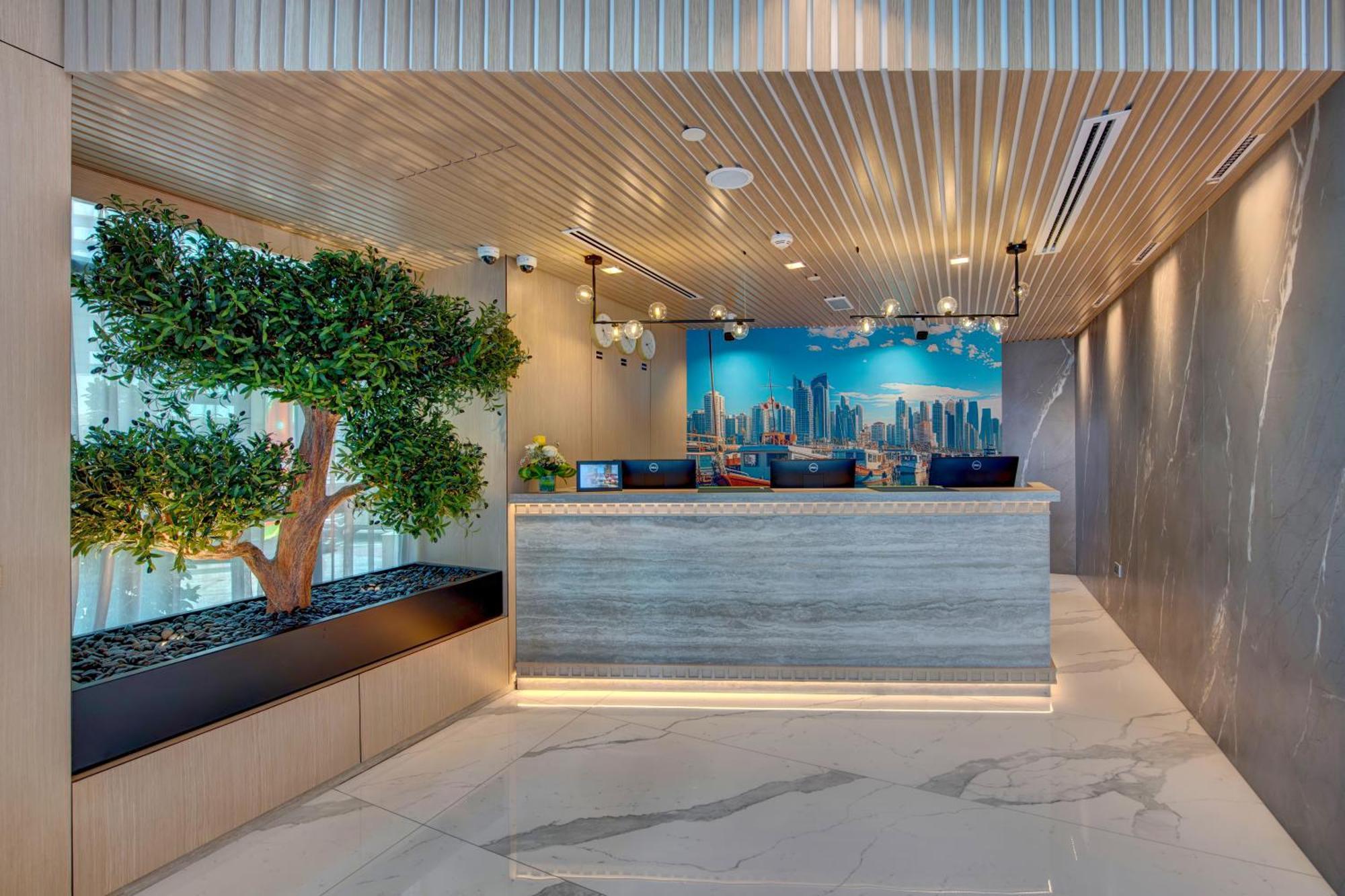 La Quinta By Wyndham Abu Dhabi Al Wahda Hotel Exterior foto